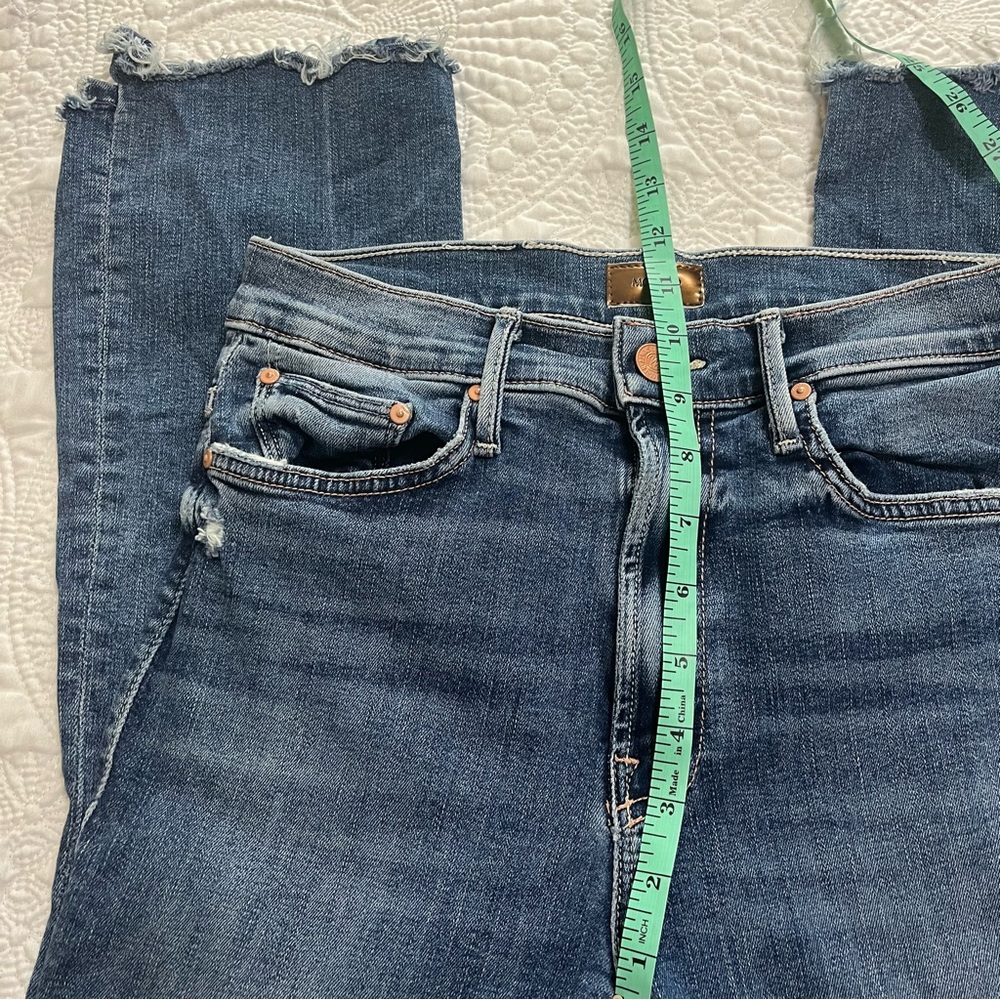 MOTHER Insider Crop Step Chew Denim Jeans High Rise Medium Wash Distressed 27 - Picture 10 of 16